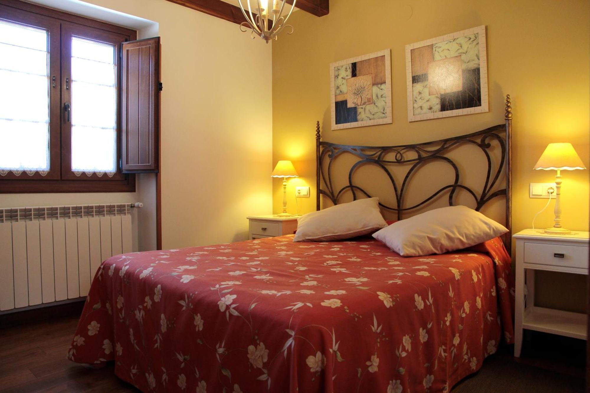 Casa Rural Juliana Ustes エクステリア 写真