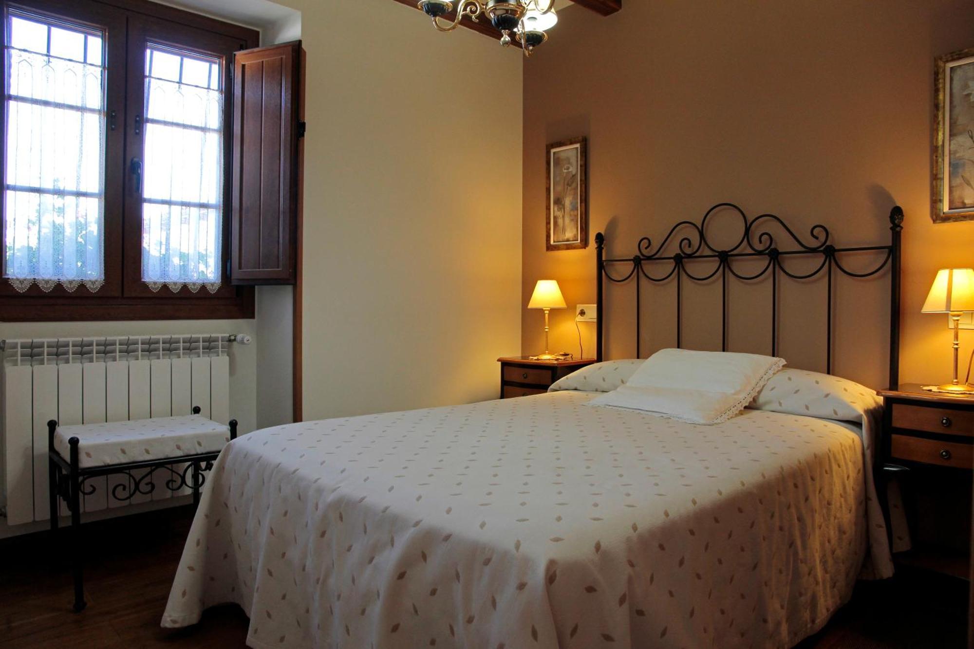 Casa Rural Juliana Ustes エクステリア 写真