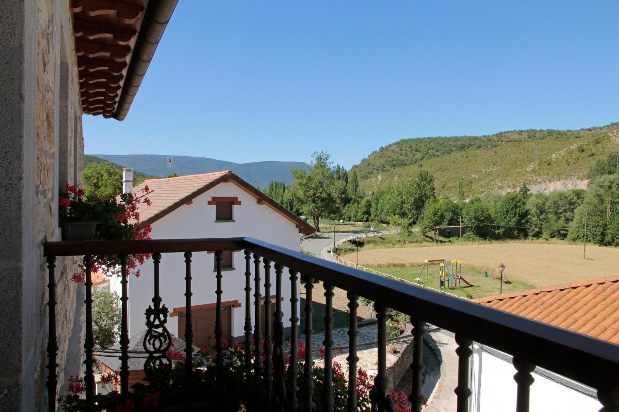 Casa Rural Juliana Ustes エクステリア 写真